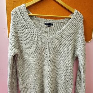 American Eagle sweater
